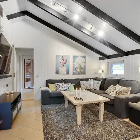 Ferienhaus Wildemor - 35m From The Sea By Interhome